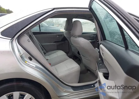 2016 Toyota Camry Le z USA, uszkodzony, nr VIN 4T4BF1FK2GR568941